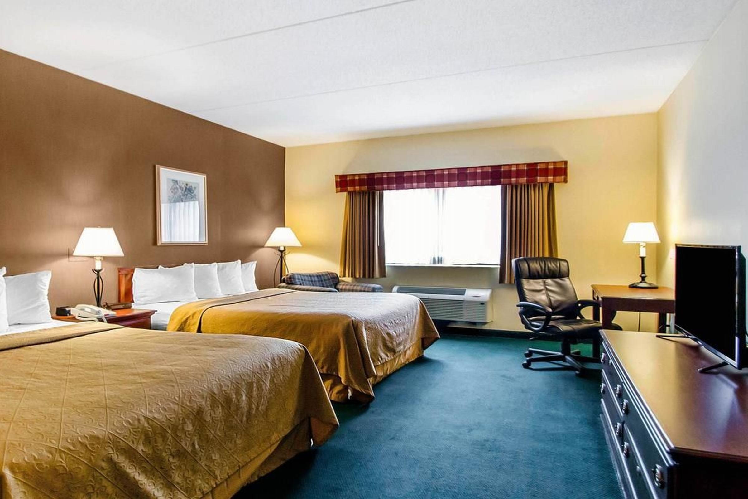 Quality Inn Cromwell - Middletown Exteriör bild