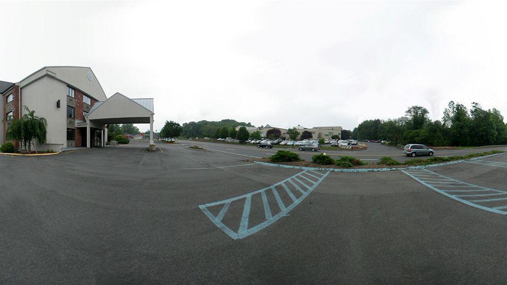 Quality Inn Cromwell - Middletown Exteriör bild