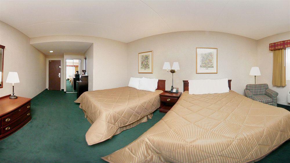 Quality Inn Cromwell - Middletown Exteriör bild
